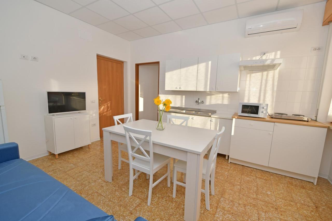 B&B Linae - Residence Alba Adriatica Exterior foto