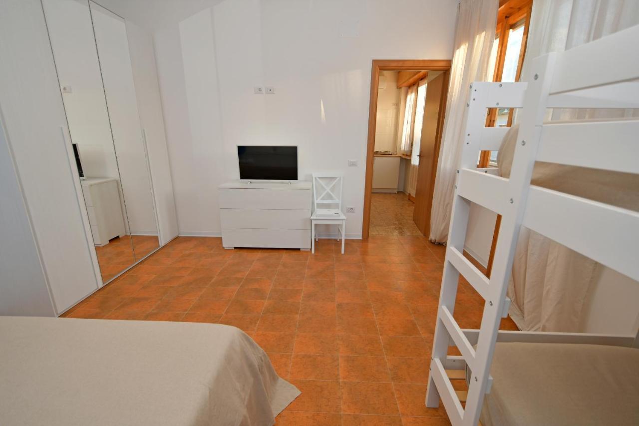 B&B Linae - Residence Alba Adriatica Exterior foto
